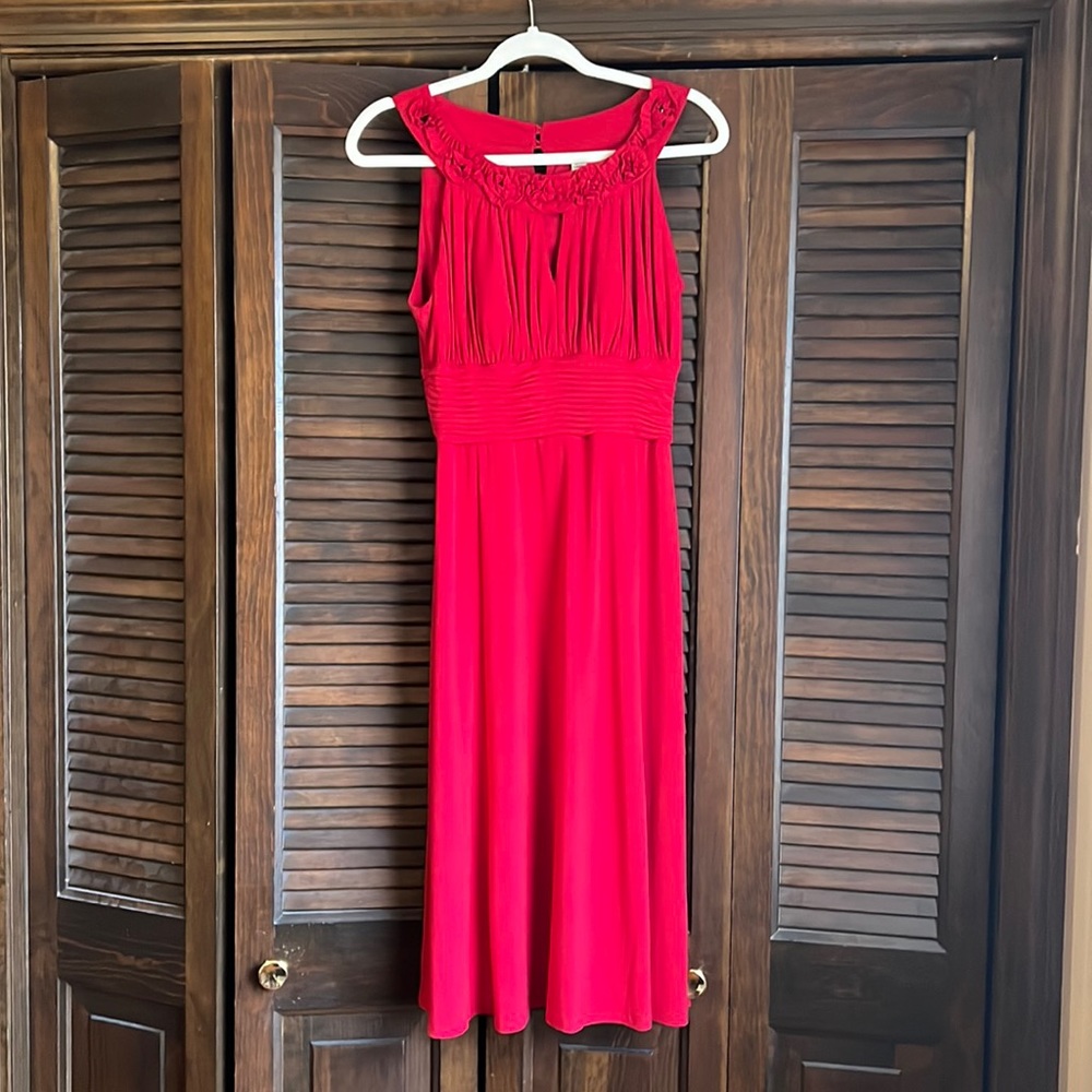 Signature by Sangria red dress for sale ☺️